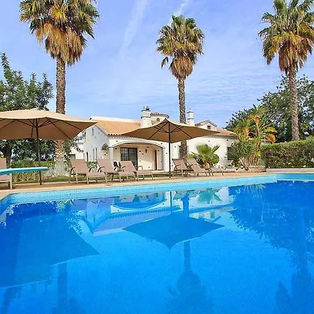 Sleeps 10 With Pool Air Con And Wifi *