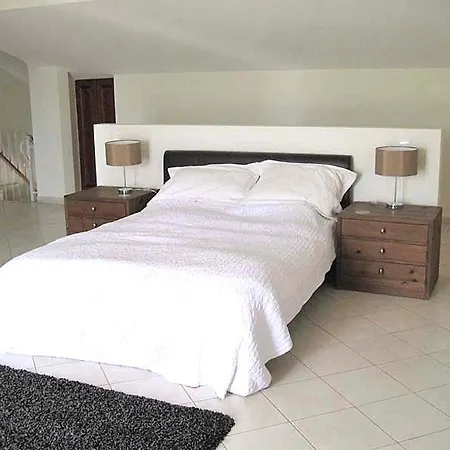 Sleeps 10 With Pool Air Con And Wifi Villa Escanxinhas