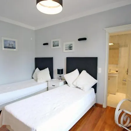 Sleeps 10 With Pool Air Con And Wifi * Escanxinhas